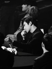 总裁大叔拐走神棍萝莉