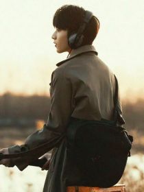 刘耀文：我在末世保护你